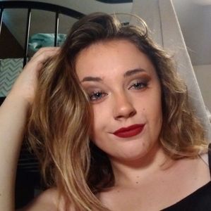 Meet your Posher, Brianna